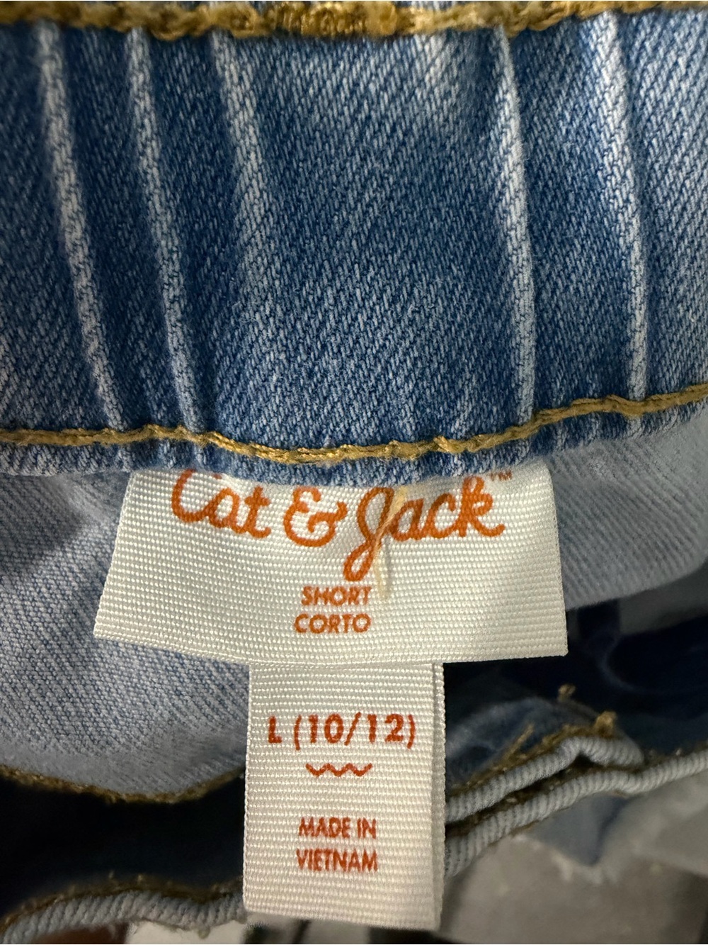 Light Wash Denim Fray Hem girls Shorts large 10–12 cat and jack nwot - Picture 3 of 3